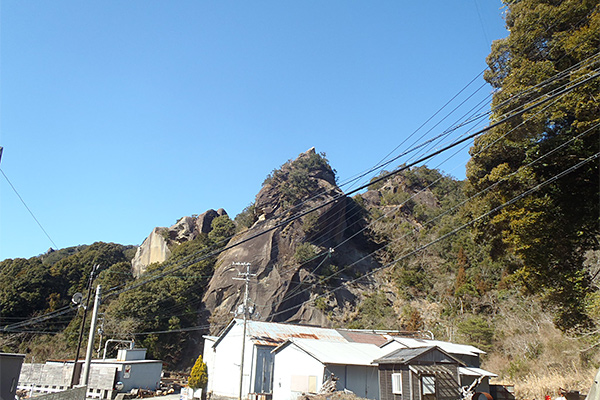 Utsugi-ishi Quarry Ruins