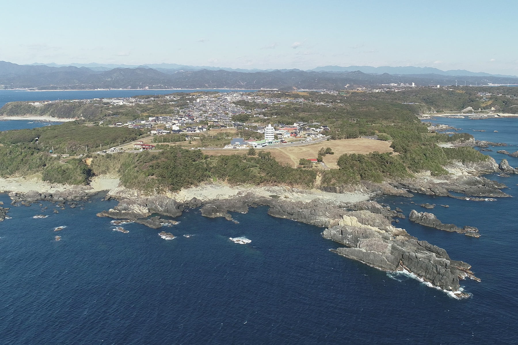 潮岬の海岸段丘